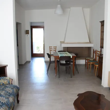 Casa Marras Tresnuraghes